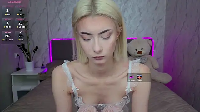 kittysocutie online show from 04/26/26, 12:19