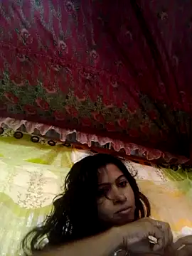 sexymoon2233 online show from 04/04/26, 05:36