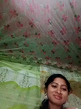 sexymoon2233 online show from 04/09/26, 12:44