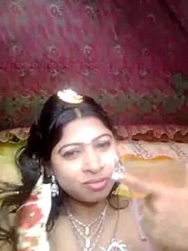 sexymoon2233 online show from 03/26/26, 04:44