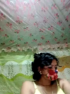 sexymoon2233 online show from 04/11/26, 11:30