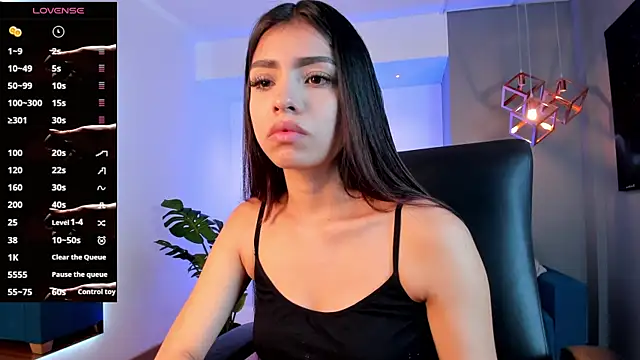 mily Lopez online show from 06/25/26, 02:44