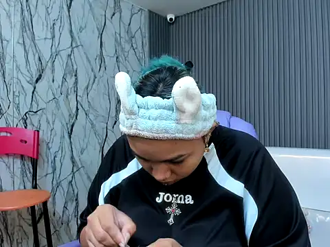 katteyes 20 online show from 03/24/26, 07:58