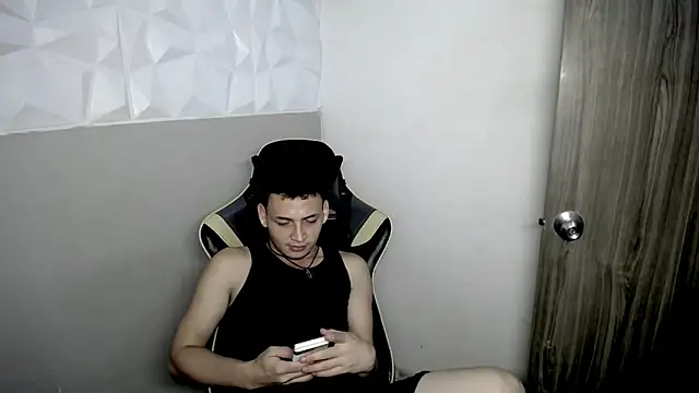 Mathias twinkk online show from 04/15/26, 04:29