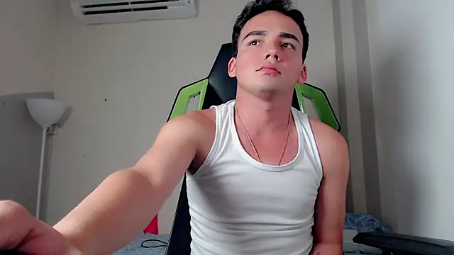 Mathias twinkk online show from 04/01/26, 12:46