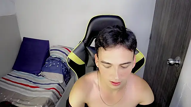 Mathias twinkk online show from 03/23/26, 08:30