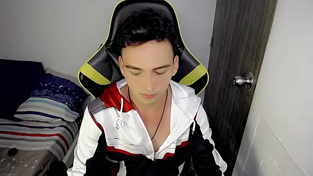 Mathias twinkk online show from 03/17/26, 08:56