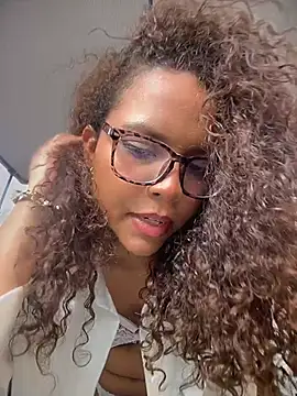 CurlyOopsieXXX online show from 06/30/26, 09:37