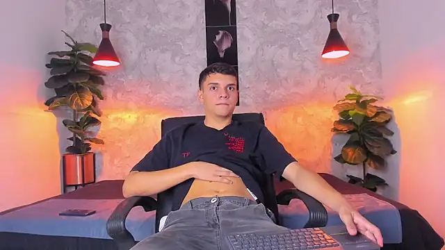 ian jacob online show from 04/07/26, 07:37