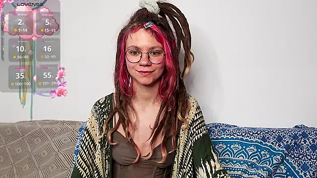 Snapshot of Rin_Wolfy chatting on 03/30/26, 08:16 Rin Wolfy online show from 03/30/26, 08:16