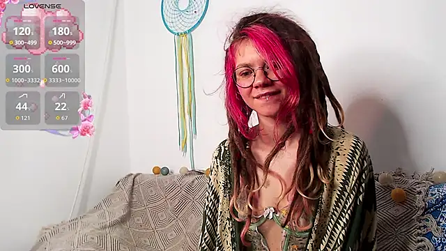 Snapshot of Rin_Wolfy chatting on 03/27/26, 09:21 Rin Wolfy online show from 03/27/26, 09:21