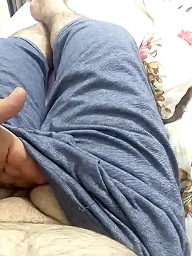 tengebongaz online show from 04/10/26, 08:49