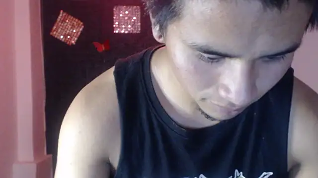 Snapshot of adonis_latin_19 chatting on 03/18/26, 07:26 adonis latin 19 online show from 03/18/26, 07:26