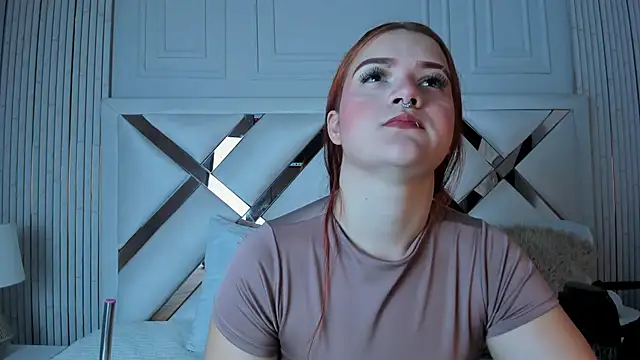 melanieklaus2 online show from 06/06/26, 01:05