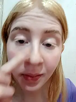 ninaxbabyy online show from 04/15/26, 08:31