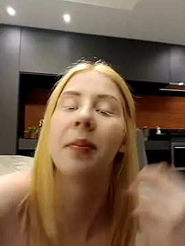 ninaxbabyy online show from 03/25/26, 02:01