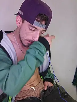 Meliodas97xxx online show from 07/09/26, 04:57