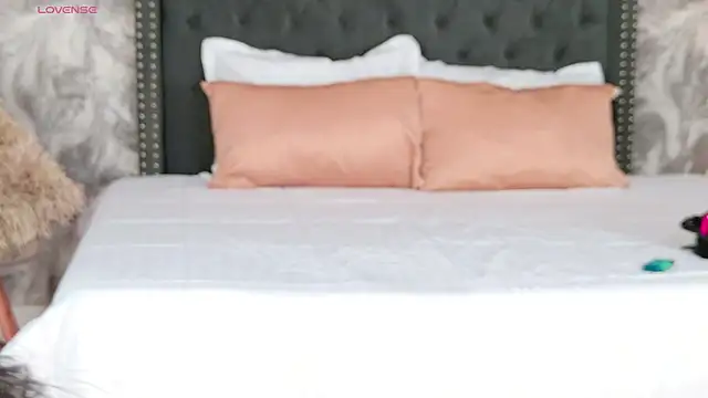 Snapshot of _Miss_alexxxa chatting on 04/02/26, 08:15 Miss alexxxa online show from 04/02/26, 08:15