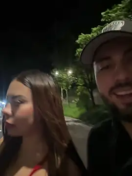 Snapshot of lindaandtony chatting on 04/13/26, 06:06 lindaandtony online show from 04/13/26, 06:06