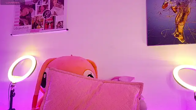 TiffanyCooper  online show from 03/31/26, 12:45