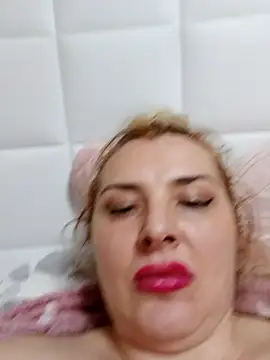 Maria3879 online show from 04/04/26, 12:39