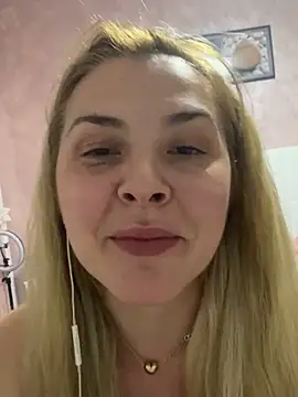 Maria3879 online show from 03/18/26, 04:04