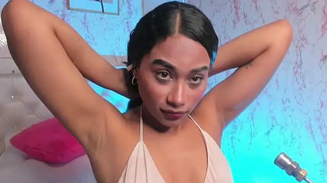 Snapshot of Horny_Brunette_ chatting on 05/19/26, 03:52 Horny Brunette online show from 05/19/26, 03:52