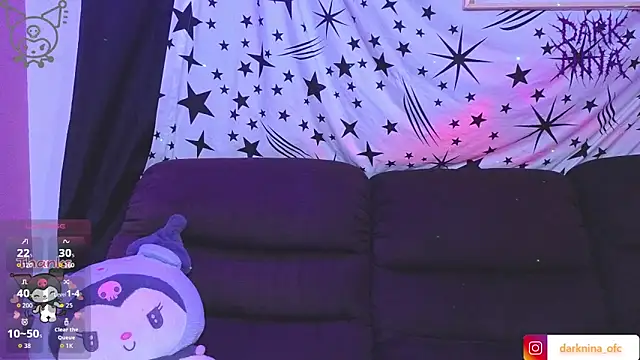 dark nina   online show from 04/22/26, 03:35