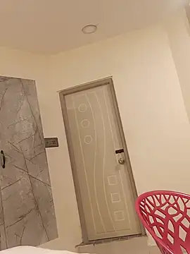 Snapshot of tamil_ineya chatting on 03/18/26, 05:03 tamil ineya online show from 03/18/26, 05:03