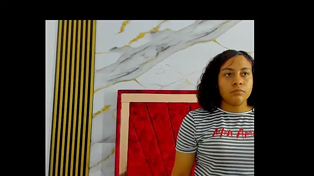 Snapshot of Tiana_hots chatting on 03/23/26, 12:44 Tiana hots online show from 03/23/26, 12:44