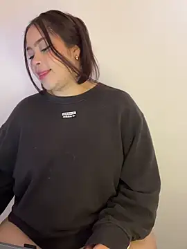 Juliana xv online show from 04/10/26, 01:18