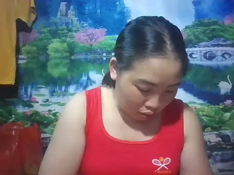 Snapshot of Huemy098 chatting on 04/05/26, 02:24 Huemy098 online show from 04/05/26, 02:24