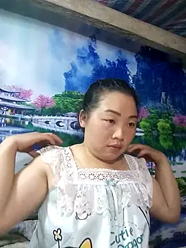 Snapshot of Huemy098 chatting on 03/26/26, 02:04 Huemy098 online show from 03/26/26, 02:04