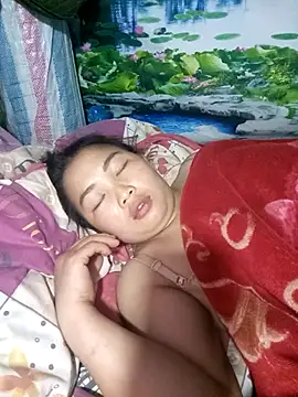 Snapshot of Huemy098 chatting on 04/13/26, 03:49 Huemy098 online show from 04/13/26, 03:49