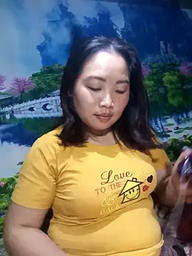 Snapshot of Huemy098 chatting on 03/22/26, 11:01 Huemy098 online show from 03/22/26, 11:01