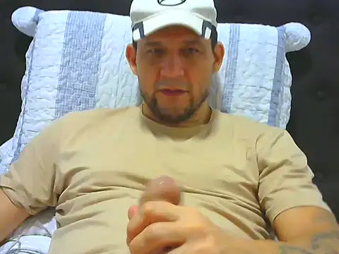 Snapshot of altenori chatting on 06/22/26, 01:22 altenori online show from 06/22/26, 01:22