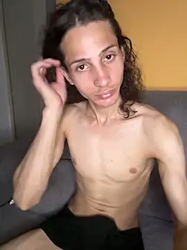 FelipeLipe18 online show from 03/18/26, 02:04