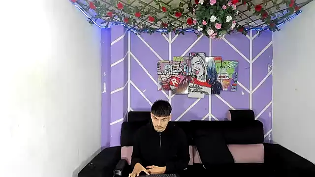 Nahomi hot 77 online show from 05/10/26, 12:09