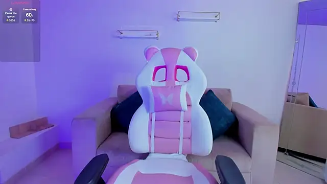 april smiith1 online show from 04/04/26, 02:12