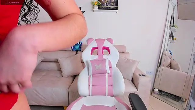 april smiith1 online show from 05/12/26, 12:11