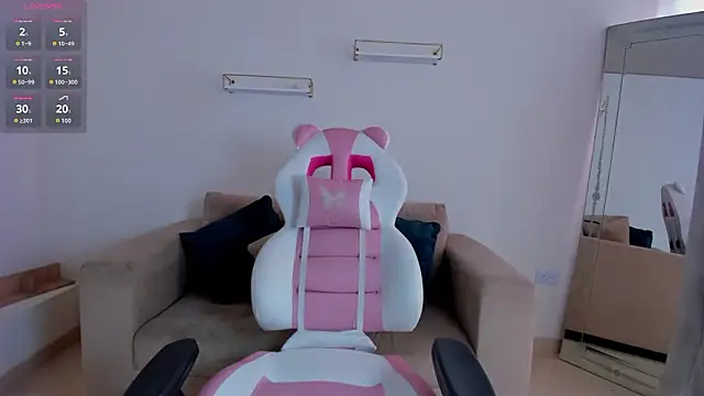 april smiith1 online show from 03/28/26, 02:07