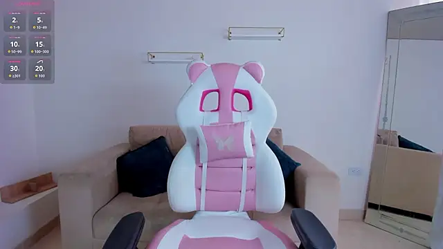 april smiith1 online show from 03/19/26, 03:34