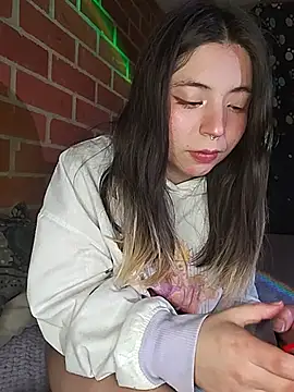 Snapshot of Petite_CherryX chatting on 07/16/26, 02:19 Petite CherryX online show from 07/16/26, 02:19