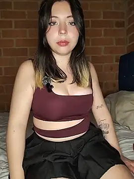 Petite CherryX online show from 05/11/26, 01:40