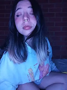 Petite CherryX online show from 05/05/26, 01:41