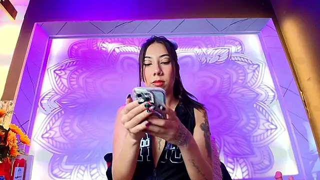 Alessia Clarky online show from 05/30/26, 02:07