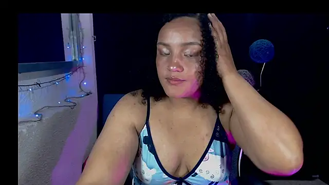 SofiaRoyal2308 online show from 04/02/26, 03:24