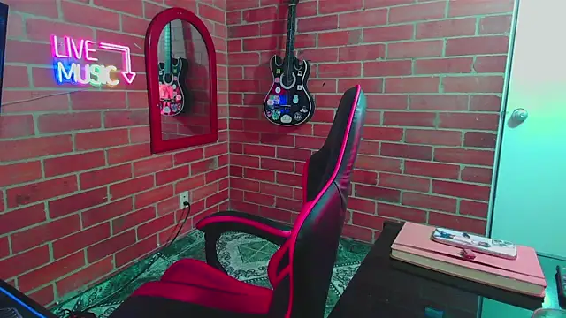 Kurtt   online show from 04/28/26, 03:33