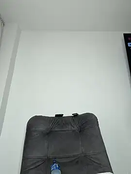 Snapshot of MoraFit_ chatting on 06/30/26, 02:06 MoraFit online show from 06/30/26, 02:06