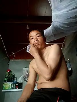 boy-pho- online show from 04/06/26, 04:19